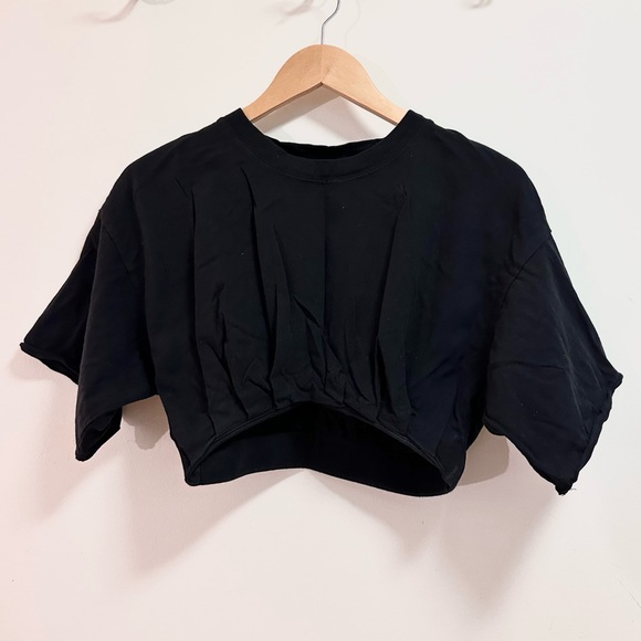 h:ours Frankie Crop Tee - Picture 1 of 7